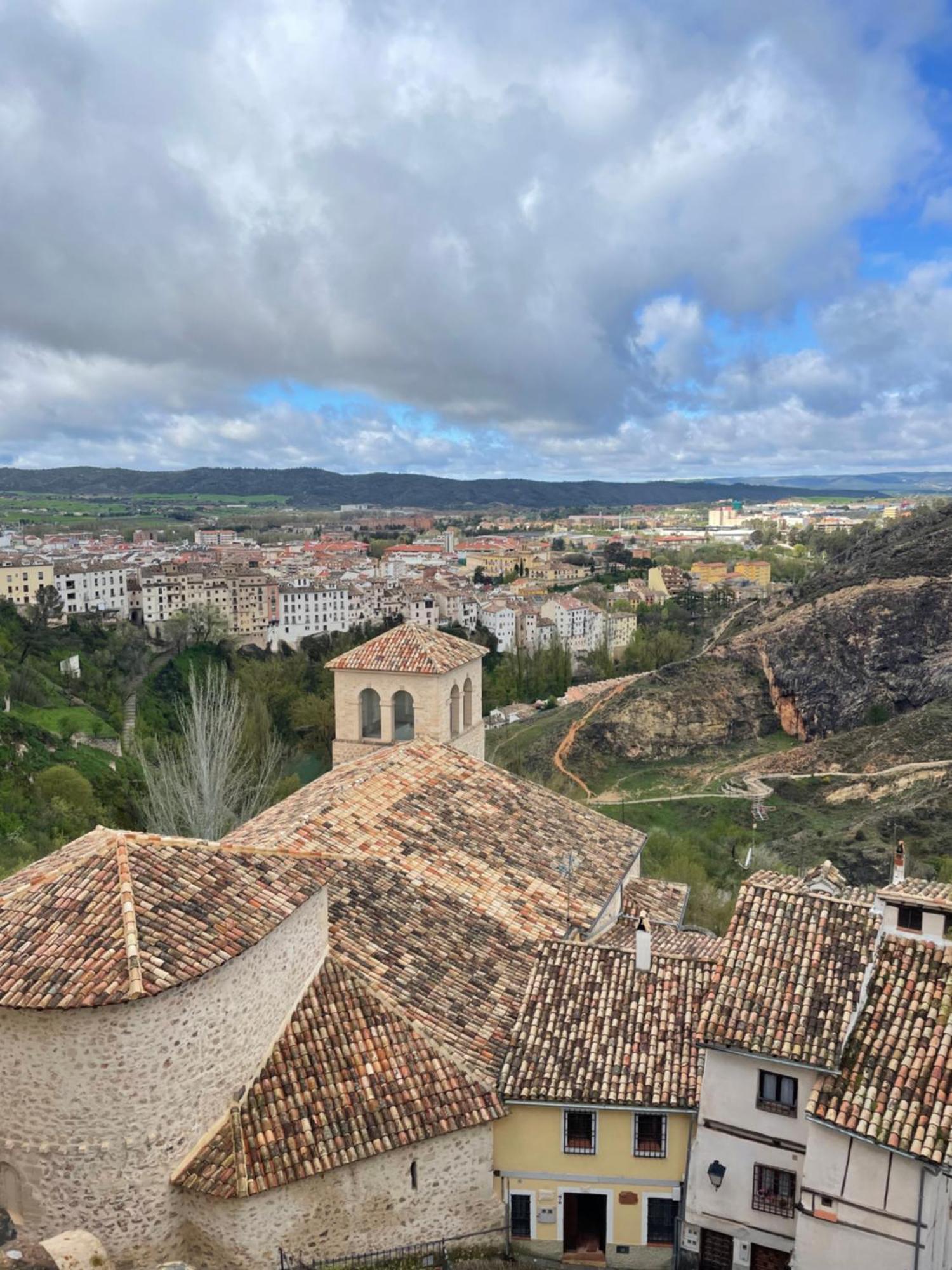 Apartamento La Catedral Cuenca เกว็งกา ภายนอก รูปภาพ